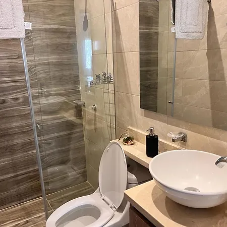 Hermoso Apartamento Centro Historico 2br Vista A Murallas-cartagena Apartamento