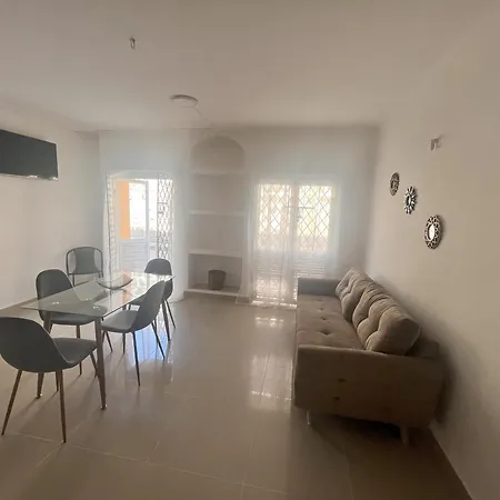 Hermoso Apartamento Centro Historico 2br Vista A Murallas-cartagena Apartment *